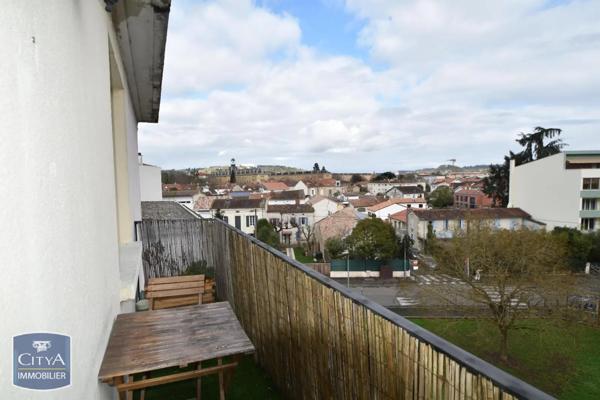 Appartement à louer 3 pièces 61.72m²