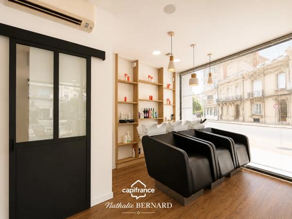 SALON DE COIFFURE – EMPLACEMENT D’ANGLE – CENTRE-VILLE D’AGEN