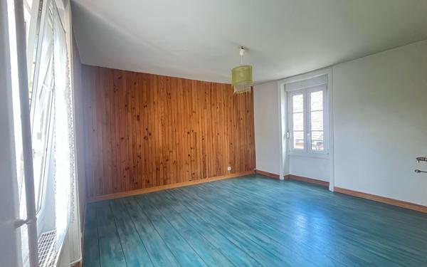 Maison à vendre    5 pièces •  Alençon