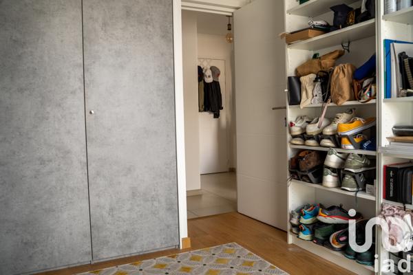 Appartement à vendre 3 pièces 59 m² Décines-Charpieu