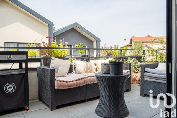 Appartement à vendre 3 pièces 59 m² Décines-Charpieu