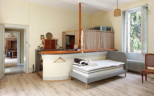 Maison à vendre    6 pièces •  Saint-Astier