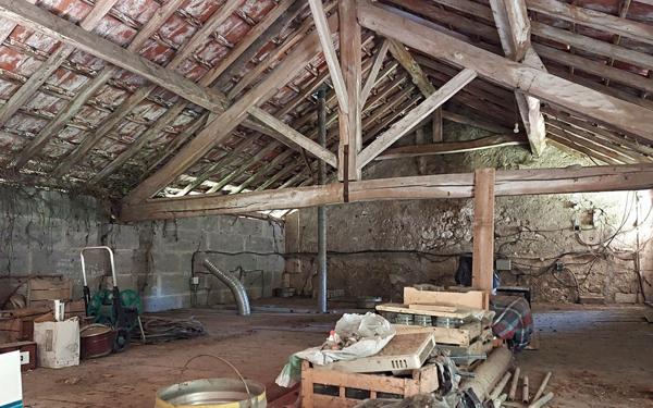 Maison à vendre    6 pièces •  Saint-Astier