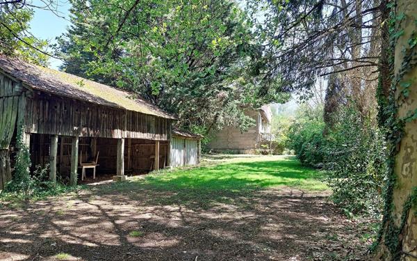 Maison à vendre    6 pièces •  Saint-Astier