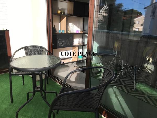 Royan (17200) Royan Pontaillac 300m plage Appartement T3 garage terrasse au prix de 339.200€ HAI