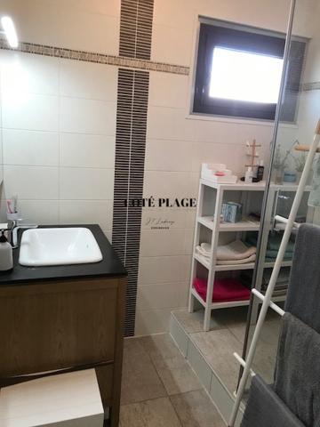 Royan (17200) Royan Pontaillac 300m plage Appartement T3 garage terrasse au prix de 339.200€ HAI