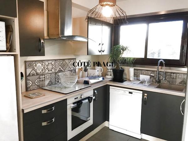 Royan (17200) Royan Pontaillac 300m plage Appartement T3 garage terrasse au prix de 339.200€ HAI