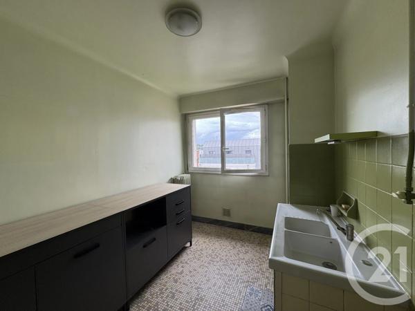 Appartement F2 à vendre  2 pièces - 48,50 m 2   ST MAUR DES FOSSES  - 94