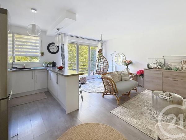 Appartement F2 à vendre  2 pièces - 49,53 m 2   AUBERVILLIERS  - 93