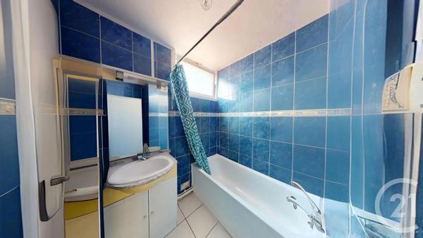 Appartement F2 à vendre  2 pièces - 49,53 m 2   AUBERVILLIERS  - 93