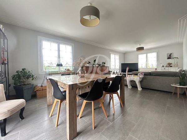 Maison 6 chambres à ST GILLES CROIX DE VIE Toutes les caractéristiques