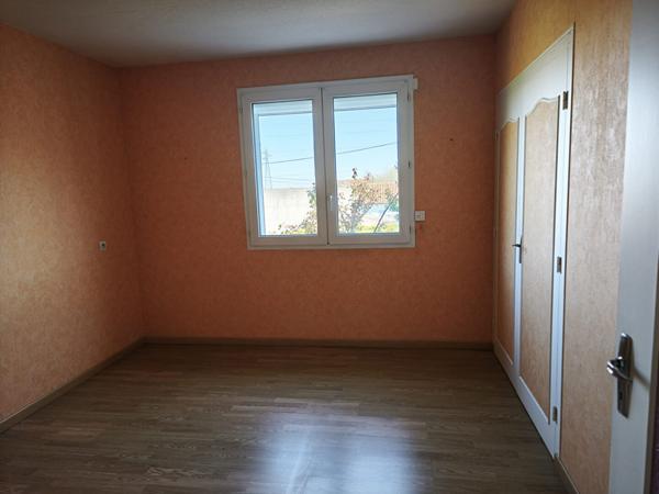 Maison spacieuse de 6 pièces à Bressuire - Confort et calme assurés !