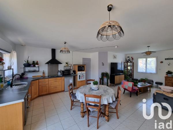 Maison 5 pièces de 83 m² à Mauléon (79700)