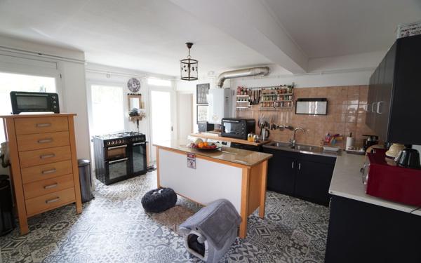 Appartement à louer    5 pièces • 118 m2 Dijon