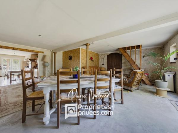 Maison Nerigean 5 pièce(s) 185 m2