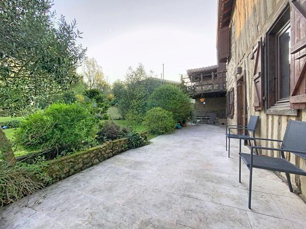 A vendre, Maison à Castelnau Magnoac 4 pièces de 112 m2, avec jardin de 1400m2