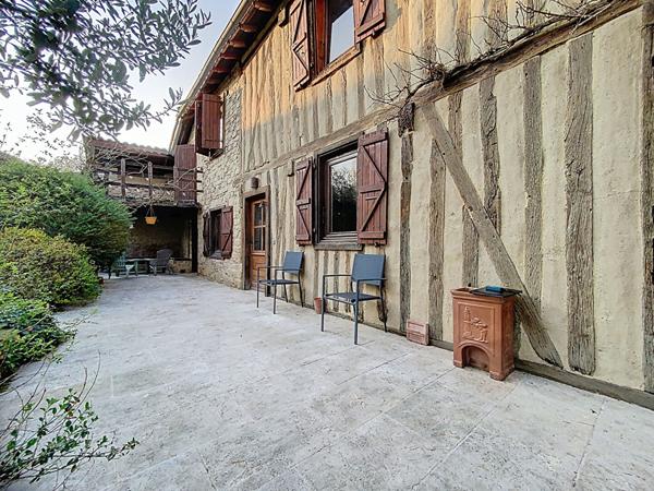 A vendre, Maison à Castelnau Magnoac 4 pièces de 112 m2, avec jardin de 1400m2
