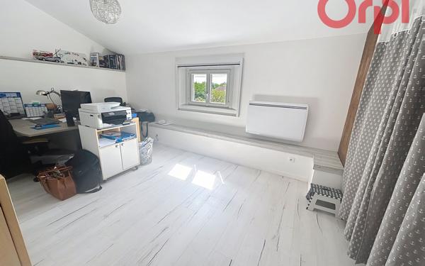 Maison à vendre    9 pièces •  Grosbreuil