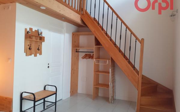 Maison à vendre    9 pièces •  Grosbreuil