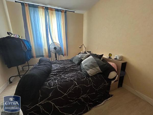 Maison à louer 5 pièces 100.81m² Volvic (63530)
