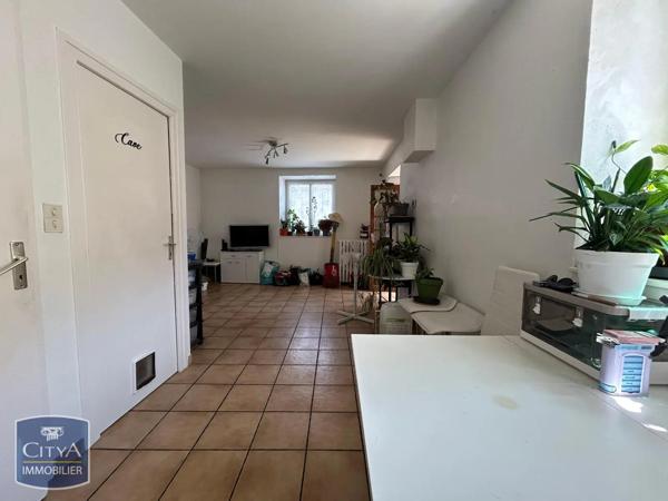 Maison à louer 5 pièces 100.81m² Volvic (63530)