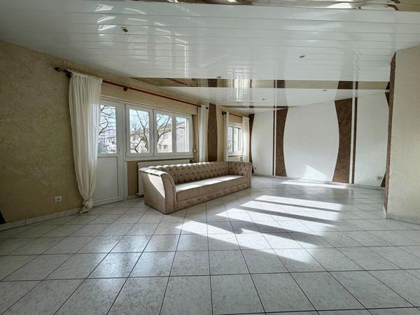 Appartement - 3 pièces - 76 m²