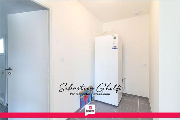 belle maison de plain-pied avec 3 chambres-cellier-garage