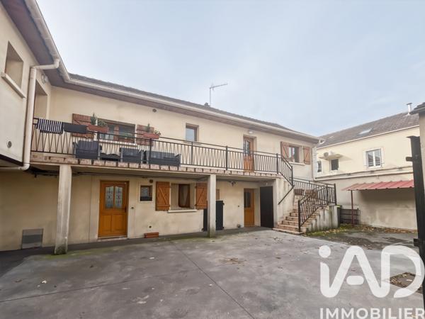 Immeuble à vendre 201 m² Périgny