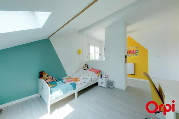 Maison à vendre    7 pièces • 157,50 m2 Craponne