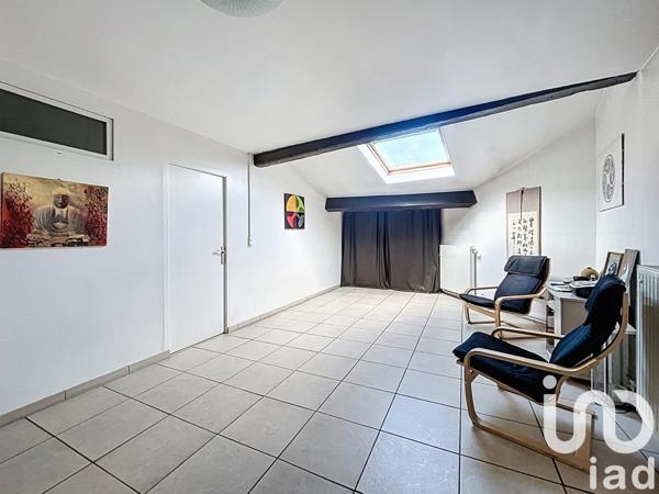Maison à vendre 6 pièces 156 m² Saint-Symphorien-d'Ozon