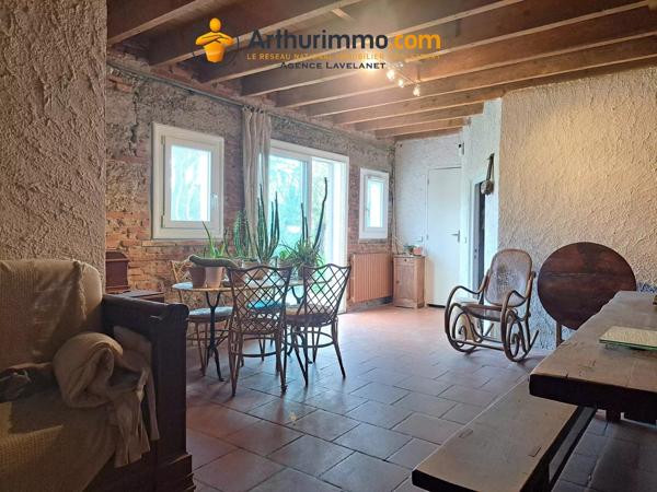 Vente                                                      Maison
                        
                     5 pièces                      158 m2                     à Toulouse