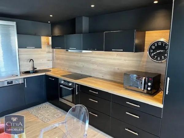 Appartement à louer 3 pièces 67.98m²