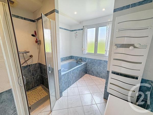 Maison à vendre  8 pièces - 216 m2 VOUJEAUCOURT - 25