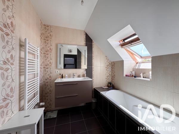 Maison à vendre 7 pièces 186 m² Écrosnes