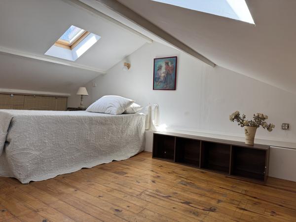 Villeneuve-lès-Avignon (30400) Maison de plain-pied proche du centre historique