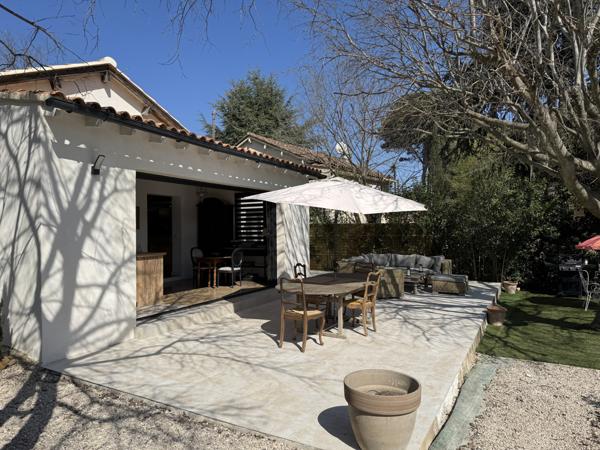 Villeneuve-lès-Avignon (30400) Maison de plain-pied proche du centre historique