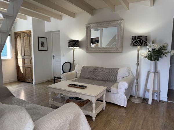 Villeneuve-lès-Avignon (30400) Maison de plain-pied proche du centre historique