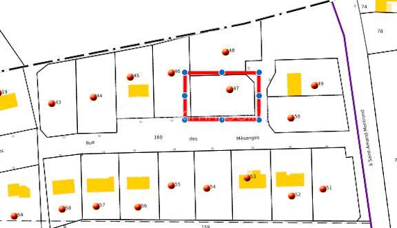 Vous avez un projet de construction ? Je propose à la vente, en exclusivité, 8 terrains à bâtir situés au sein d’un lotissement établi sur la commune de Vinon (18300). Les premières constructions ont été réalisées dès 2016 : vous vous installez ainsi dans un environnement calme, résidentiel et déjà structuré.

Caractéristiques des parcelles :
- Surfaces : Parcelles allant de 955 m² à 1170 m². Des surfaces pensées pour implanter confortablement votre maison individuelle tout en conservant un extérieur privatif agréable.
- Viabilisation : Terrains viabilisés. L’assainissement individuel est à prévoir.
- Liberté de construction : Libre choix du constructeur pour vous permettre de réaliser le projet qui correspond précisément à vos besoins et à votre budget.

Pourquoi s’implanter à Vinon ?
La commune offre un cadre de vie pratique et organisé pour les familles, avec des services essentiels à proximité :
- Scolarité : Organisation via un RPI intercommunal (maternelle, primaire et collège, avec les classes de CM1-CM2 à Vinon).
- Services aux familles : Garderie disponible de 7h30 à 18h30, cantine scolaire située à l’ESAT de Veaugues, et ramassage scolaire.
- Vie locale : Présence sur la commune d'un café-restaurant et d'un service postal.
- Localisation : Commune dynamique rattachée à la Communauté de Communes du Sancerrois, Pays Fort, Val de Loire.

En tant que mandataire, je suis à votre disposition pour vous transmettre les plans et les modalités d’acquisition de chaque lot.
Vous souhaitez obtenir des renseignements complémentaires ou organiser une visite ?
Je suis à votre entière disposition.