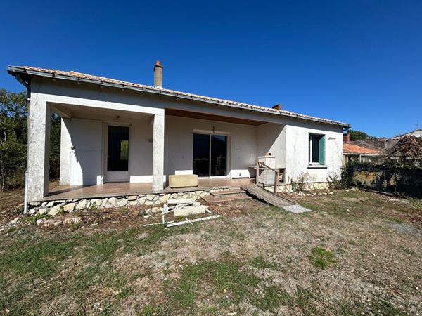 Ensemble immobilier à L'ILE D'ELLE