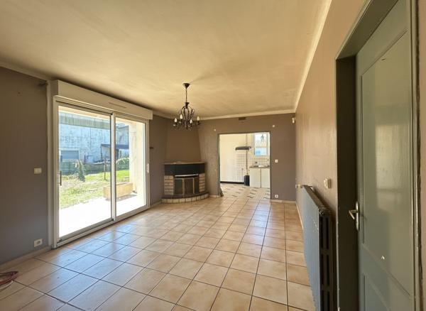 Ensemble immobilier à L'ILE D'ELLE