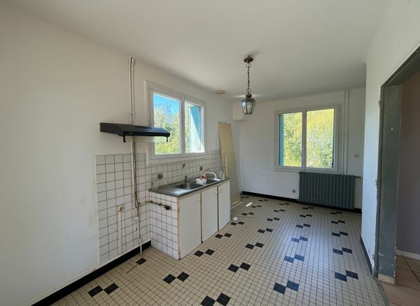 Ensemble immobilier à L'ILE D'ELLE