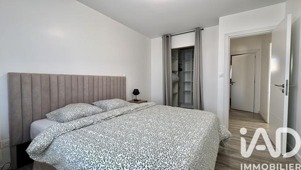 Location maison 6 pièces 137 m² Montamisé