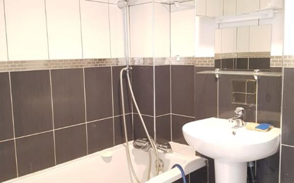 Appartement à louer    3 pièces • 53,69 m2 Bourg-la-Reine