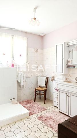 Jardin, sous-sol complet et combles aménageables