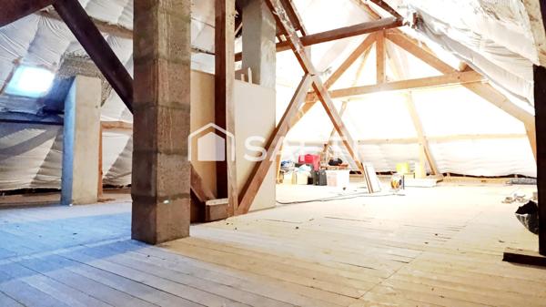 Jardin, sous-sol complet et combles aménageables