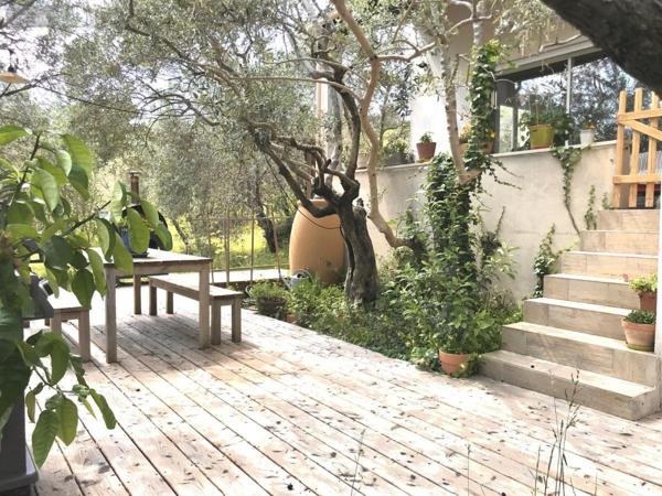 Maison à vendre à Villeneuve dans les Alpes-de-Haute-Provence (04180), ref : 04022-126