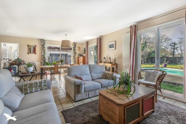 Maison à vendre |  Saint-Médard-en-Jalles |  6 pièces | 120 m²