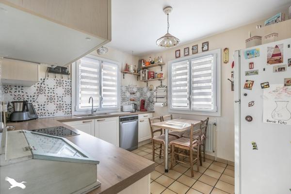 Maison à vendre |  Saint-Médard-en-Jalles |  6 pièces | 120 m²