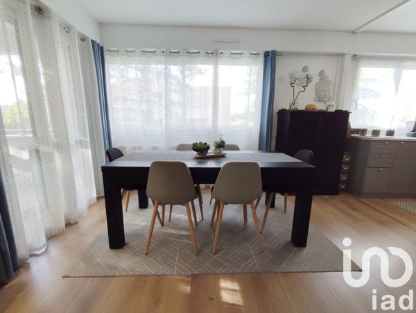 Appartement 3 pièces de 68 m² à Domont (95330)