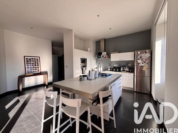 Appartement à vendre 4 pièces 123 m² Aubenas